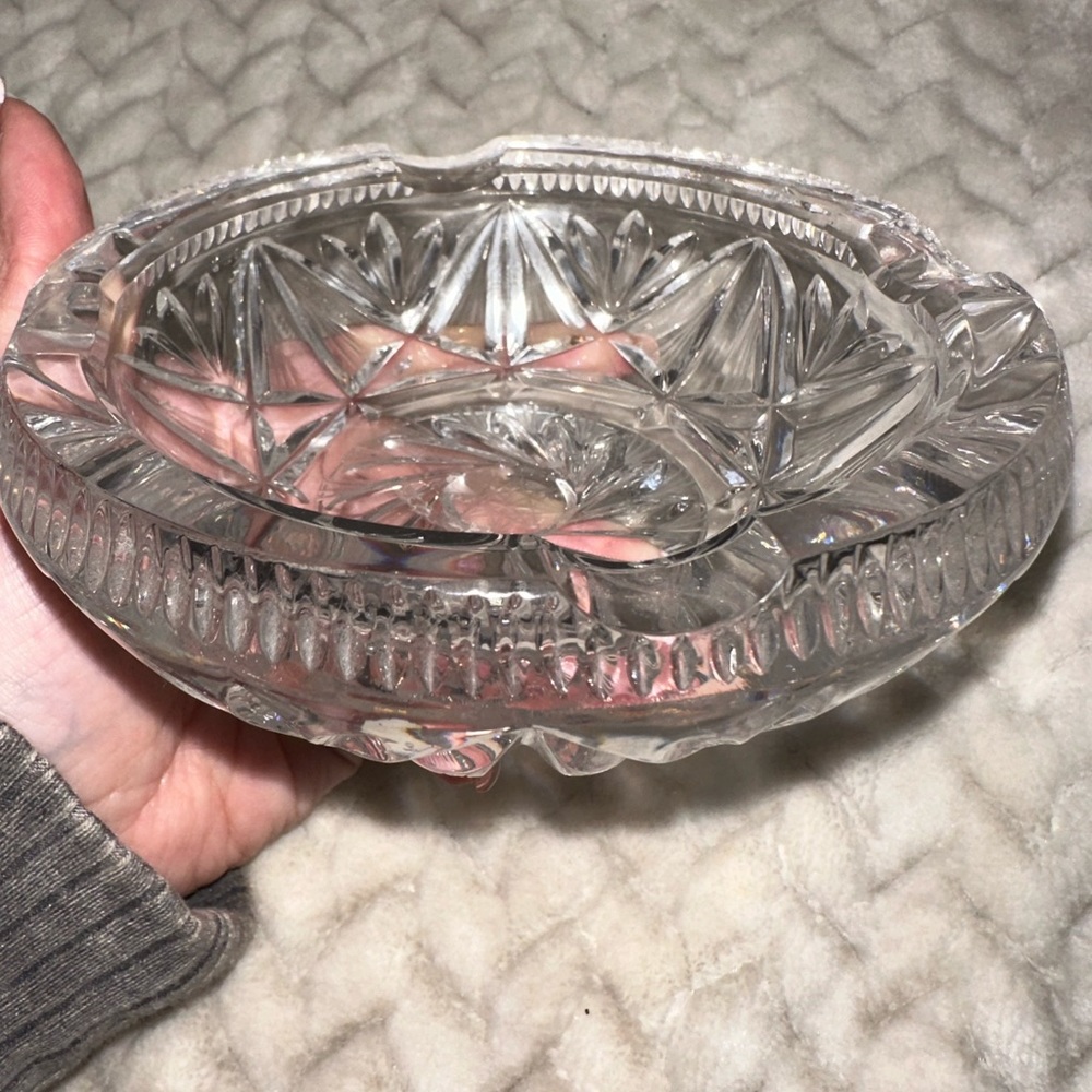 Crystal Ash Tray - Picture 5 of 5